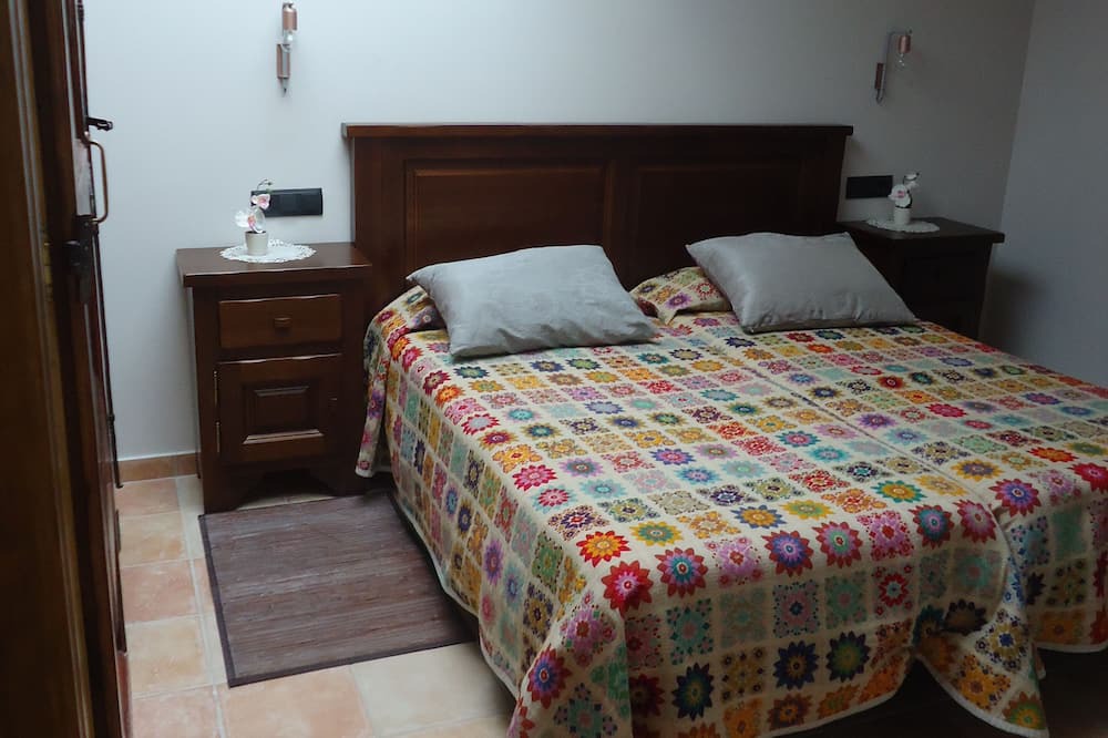 Photo of Bedroom in Adrall