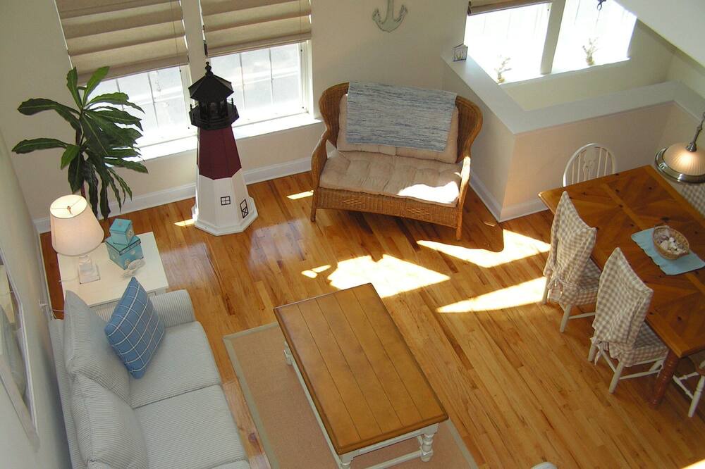 Photo of Livingroom in Seaside Heights