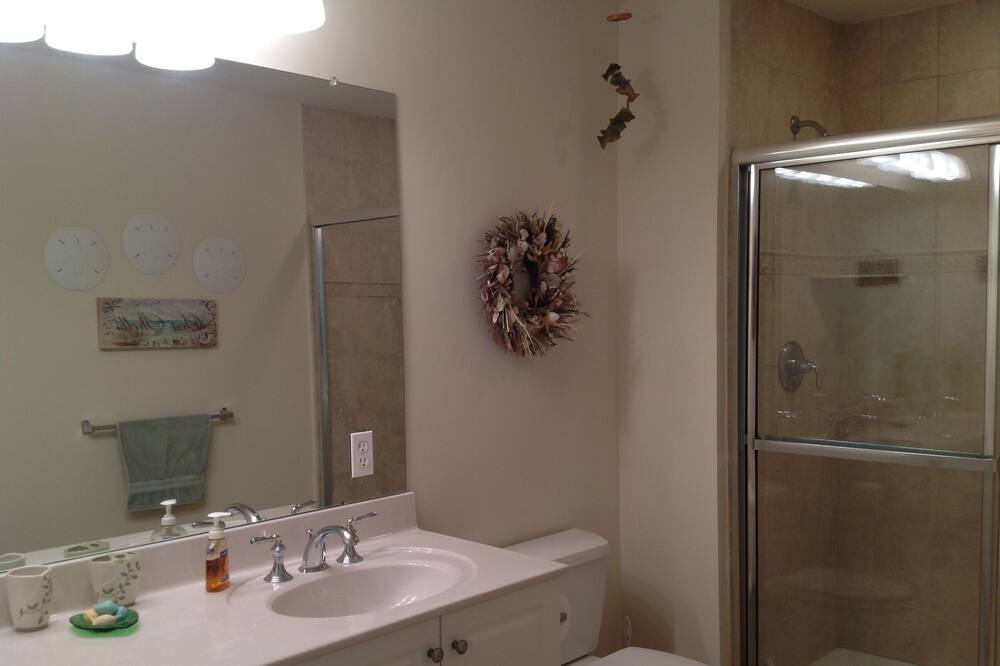 Photo of Bathroom in Seaside Heights