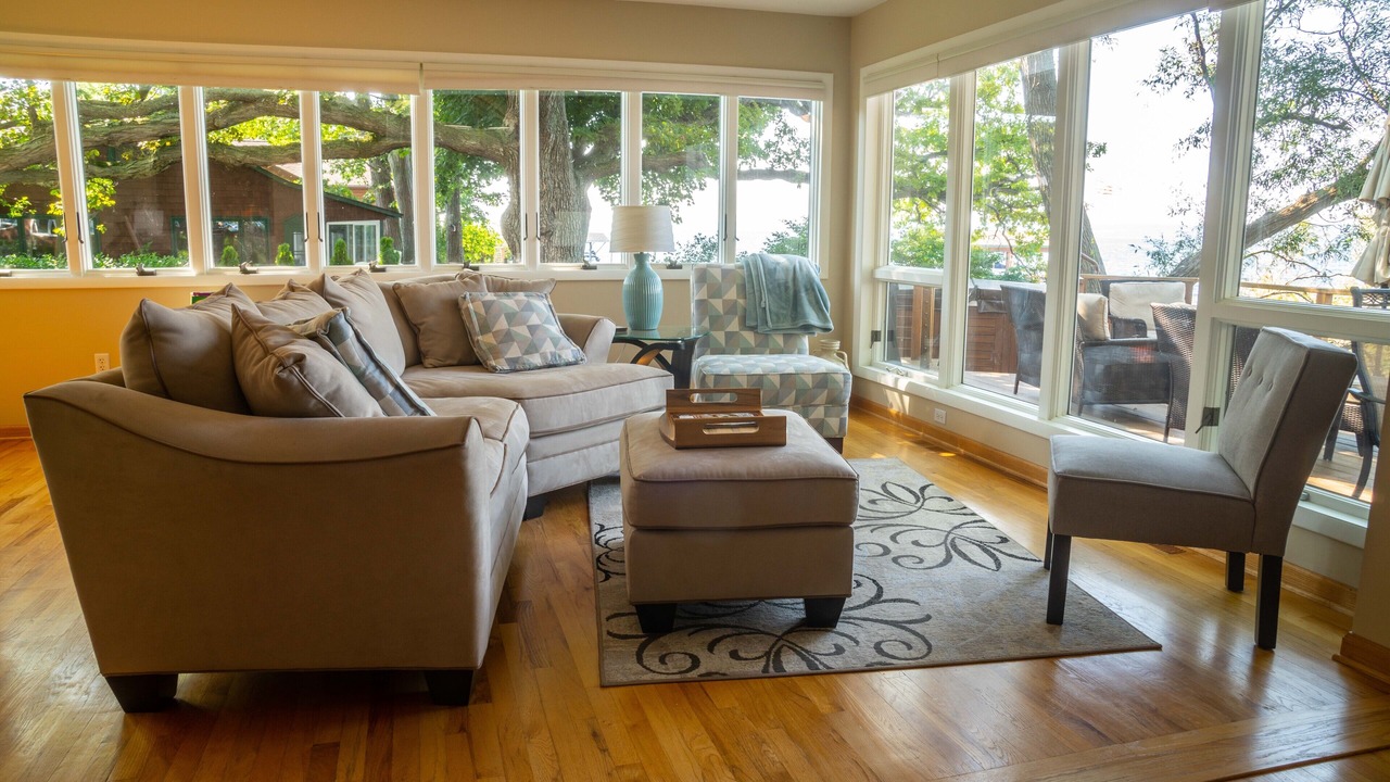 Photo of Livingroom in Town of Varick