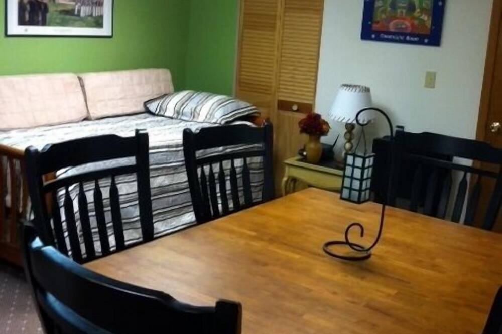 Photo of Bedroom in Highland Falls