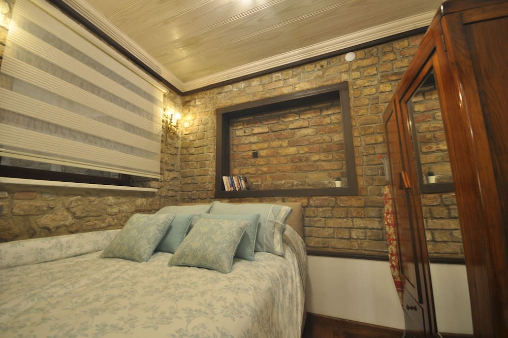 Photo of Bedroom in Balat
