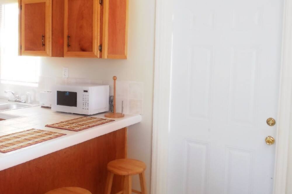 Photo of Kitchen in North Eleuthera