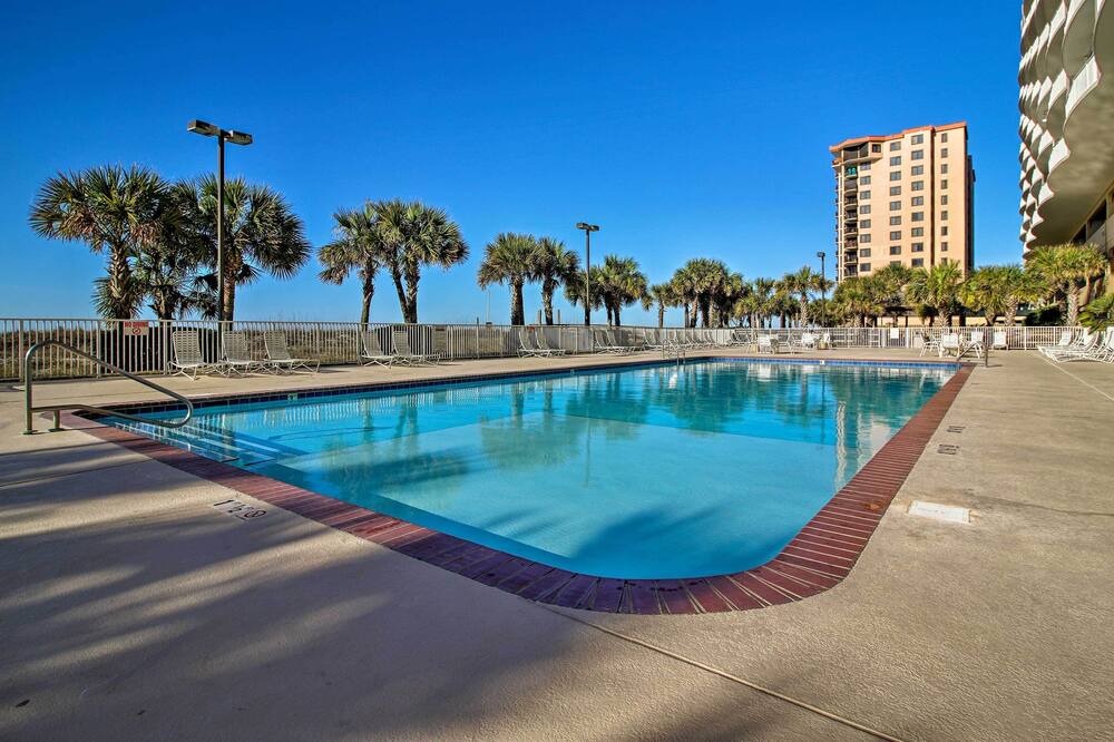 Photo of Outdoor in Orange Beach East