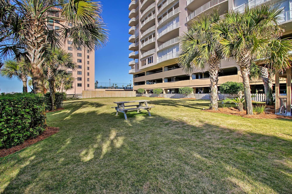 Photo of Outdoor in Orange Beach East