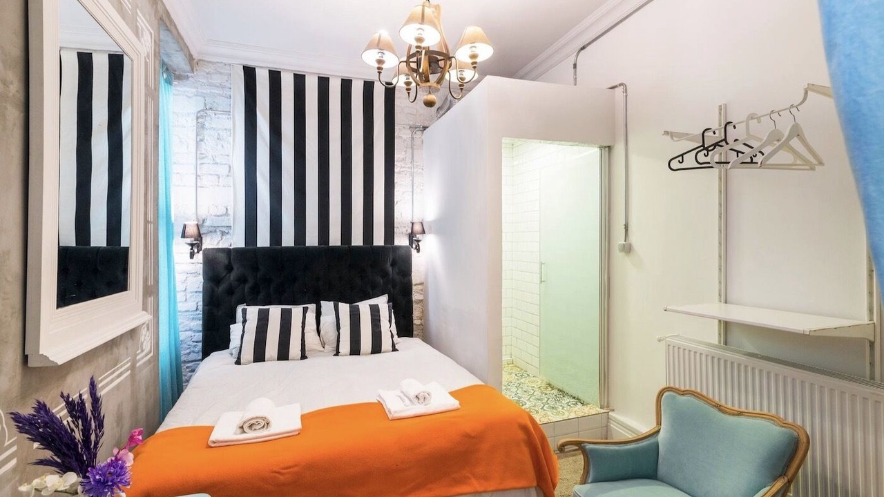 Photo of Bedroom in Galata