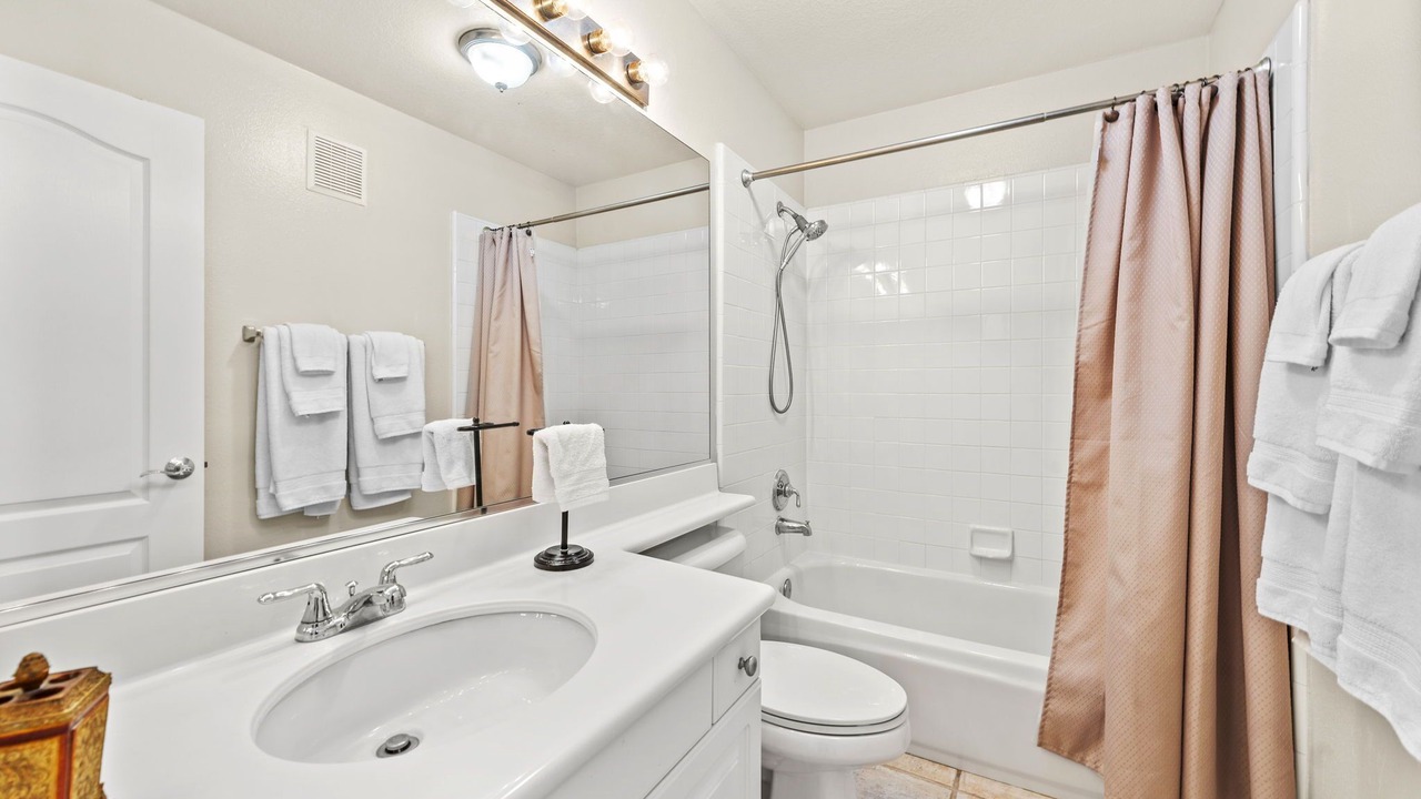 Photo of Bathroom in Newport Coast