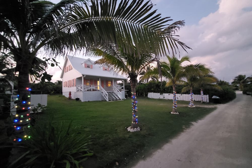 Photo of Others in Hope Town