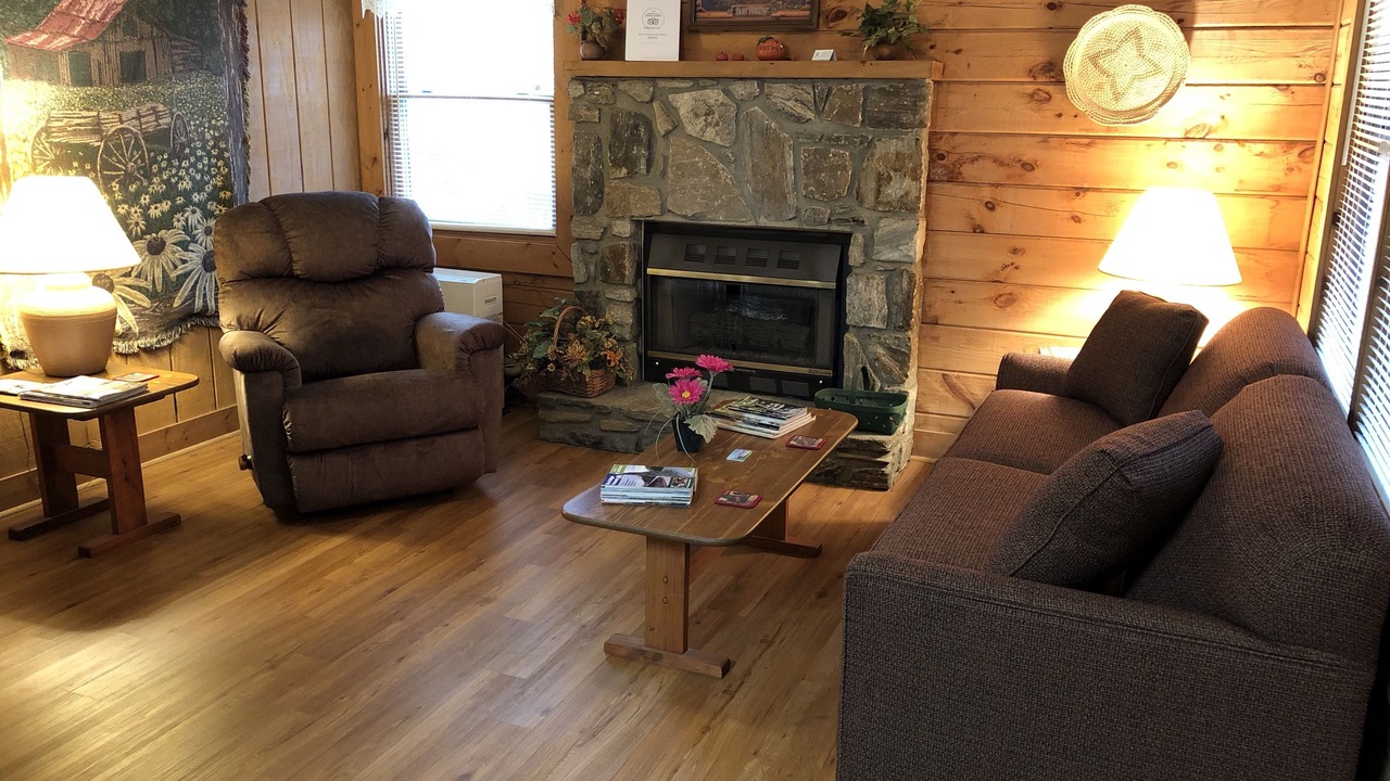 Photo of Livingroom in Sherwood Forest