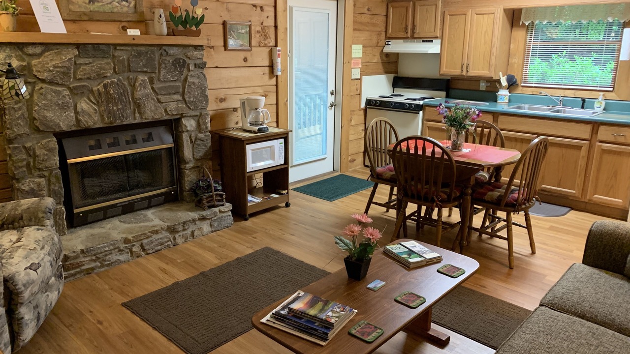Photo of Livingroom in Sherwood Forest