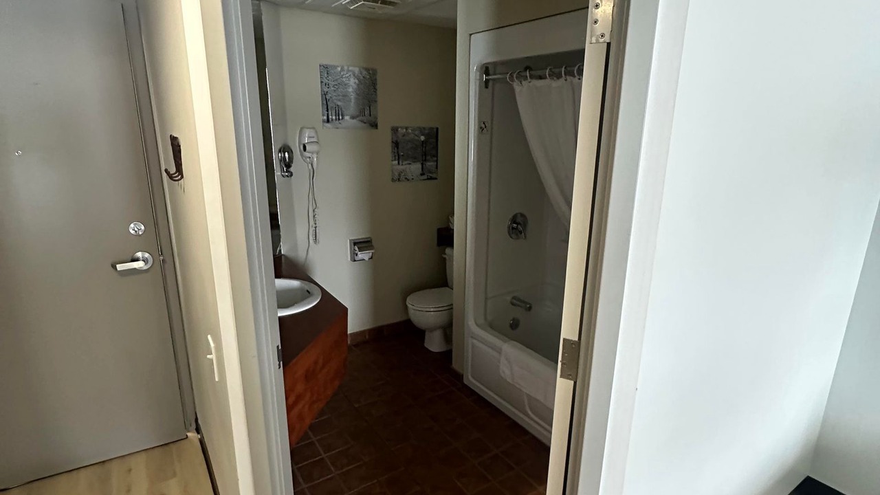 Photo of Bathroom in Beauce-Sartigan Regional County Municipality