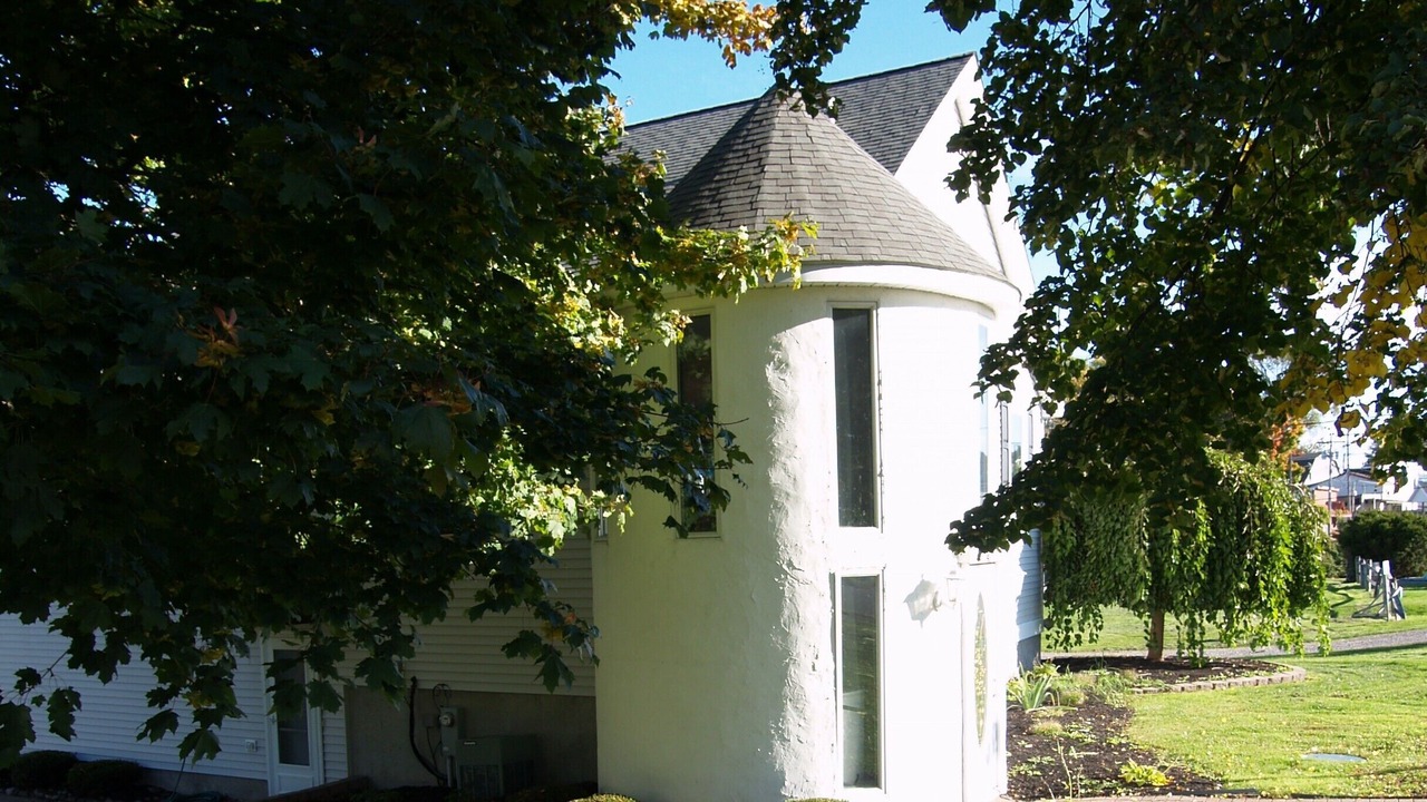 Photo of Buildings in Olcott
