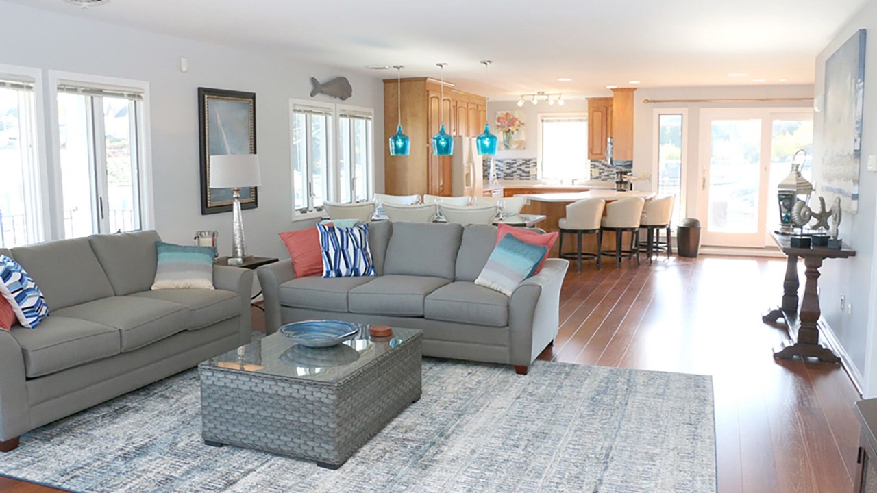 Photo of Livingroom in Olcott