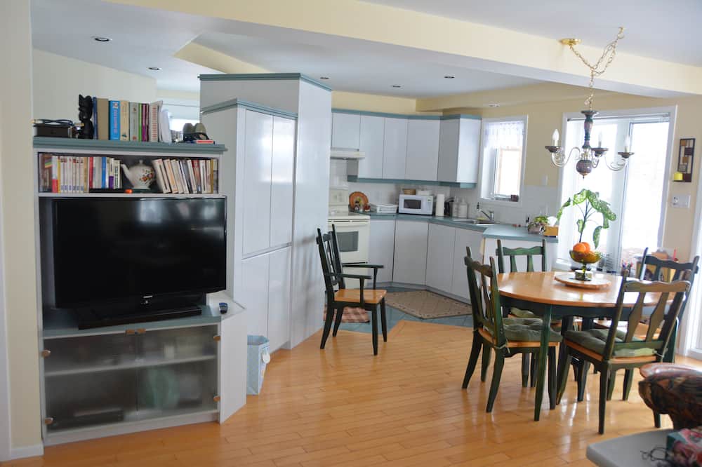 Photo of Livingroom in Sainte Rose du Nord