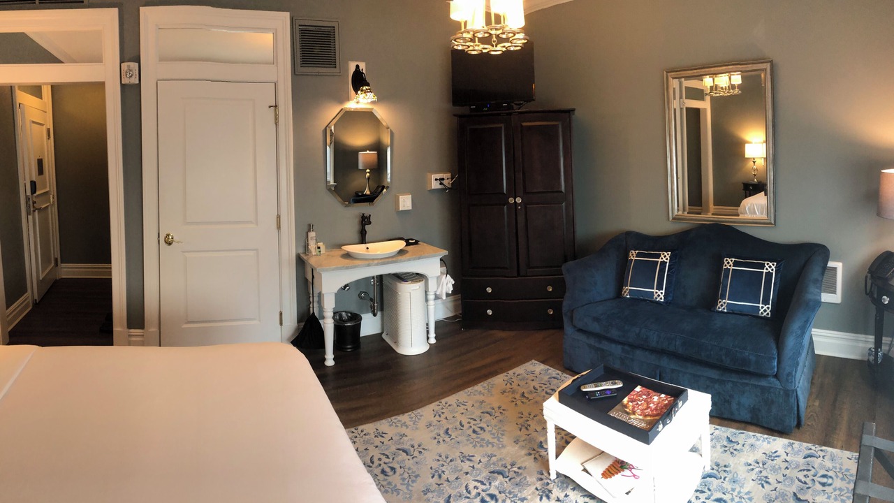 Photo of Livingroom in Beacon
