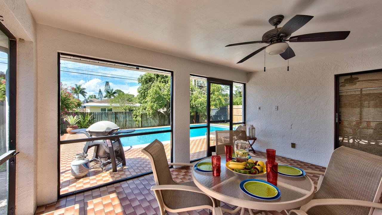 Photo of Livingroom in Naples Park