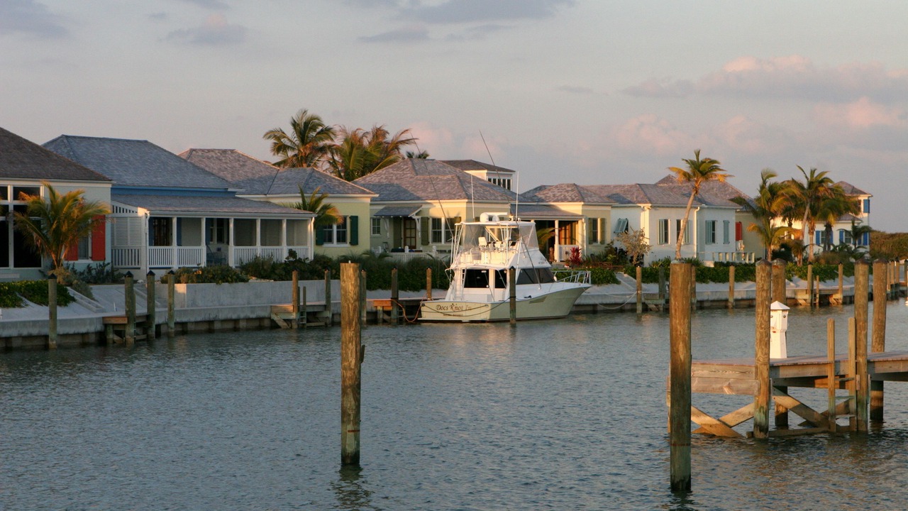 Photo of Others in Schooner Bay