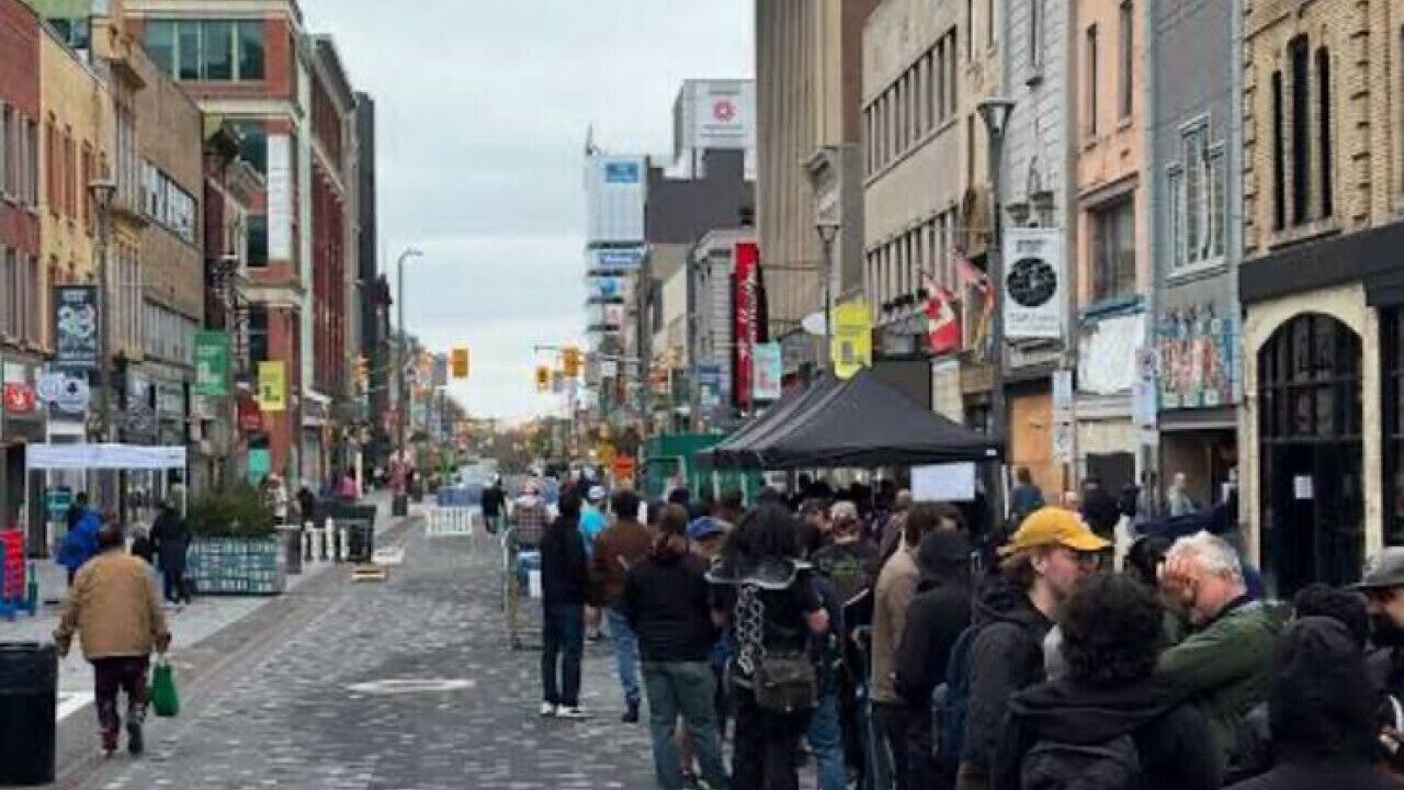 Photo of Others in Downtown London