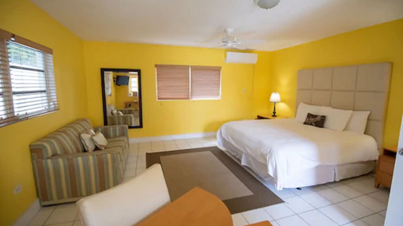 Photo of Bedroom in Dunmore Town