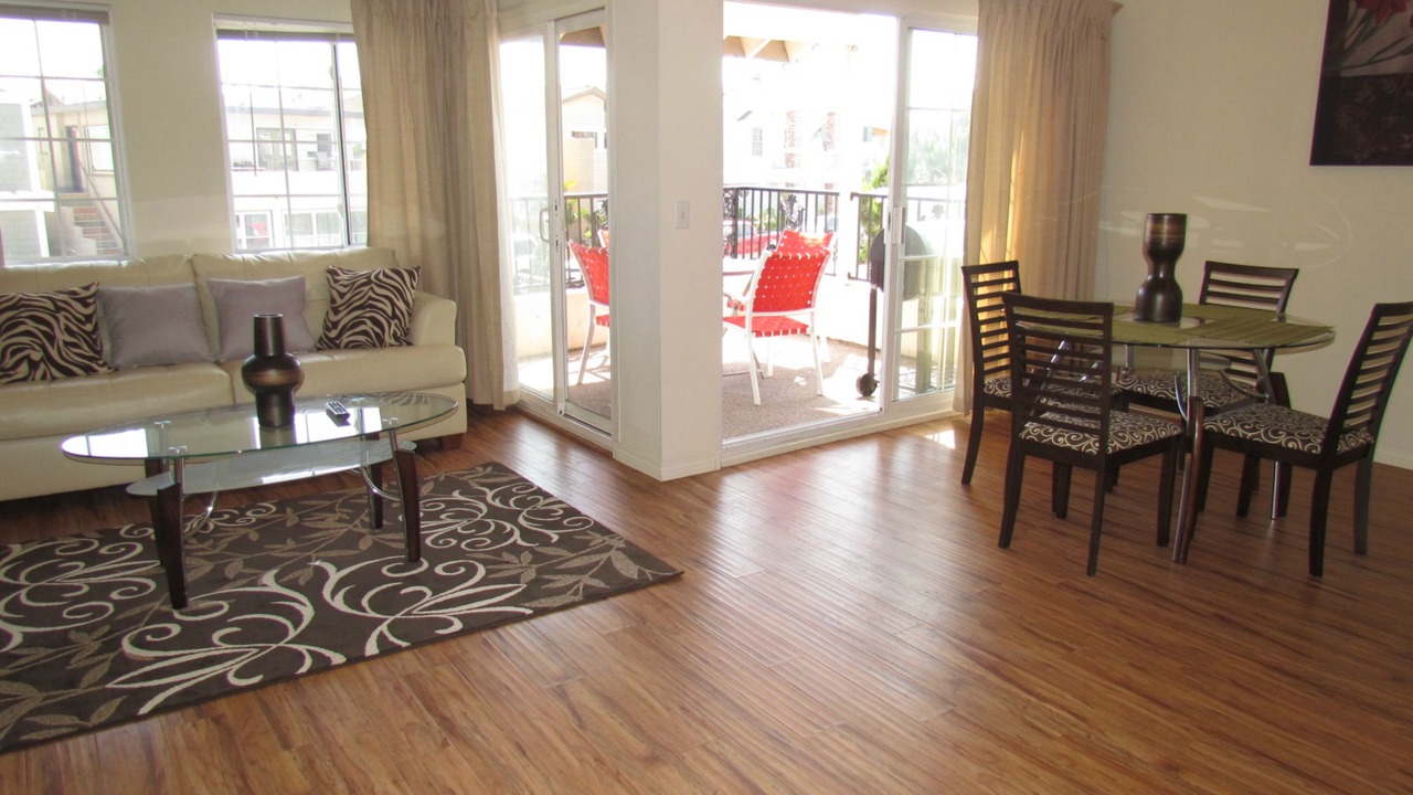 Photo of Livingroom in Balboa Peninsula