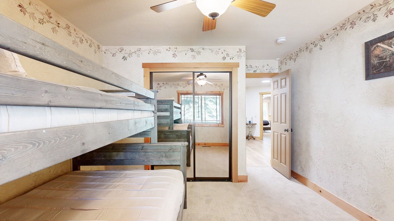 Photo of Outdoor in Eagle Mountain Estates