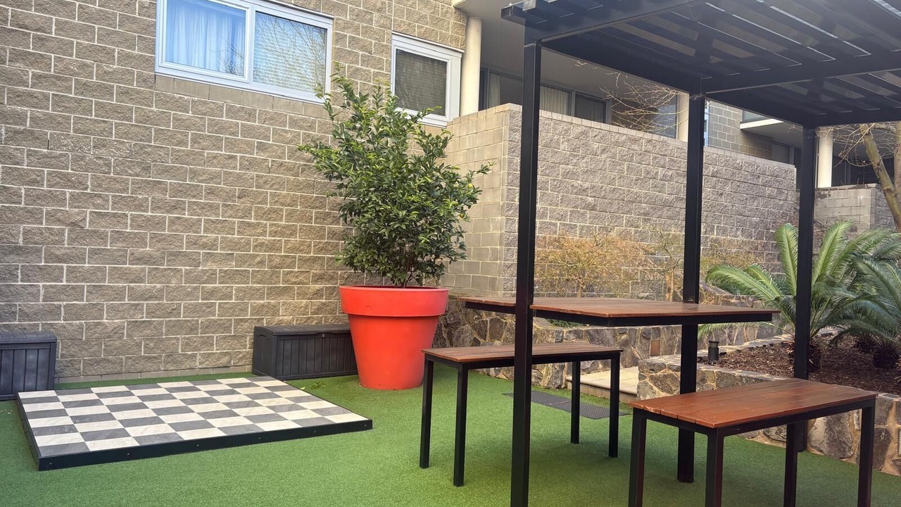 Photo of Outdoor in City West
