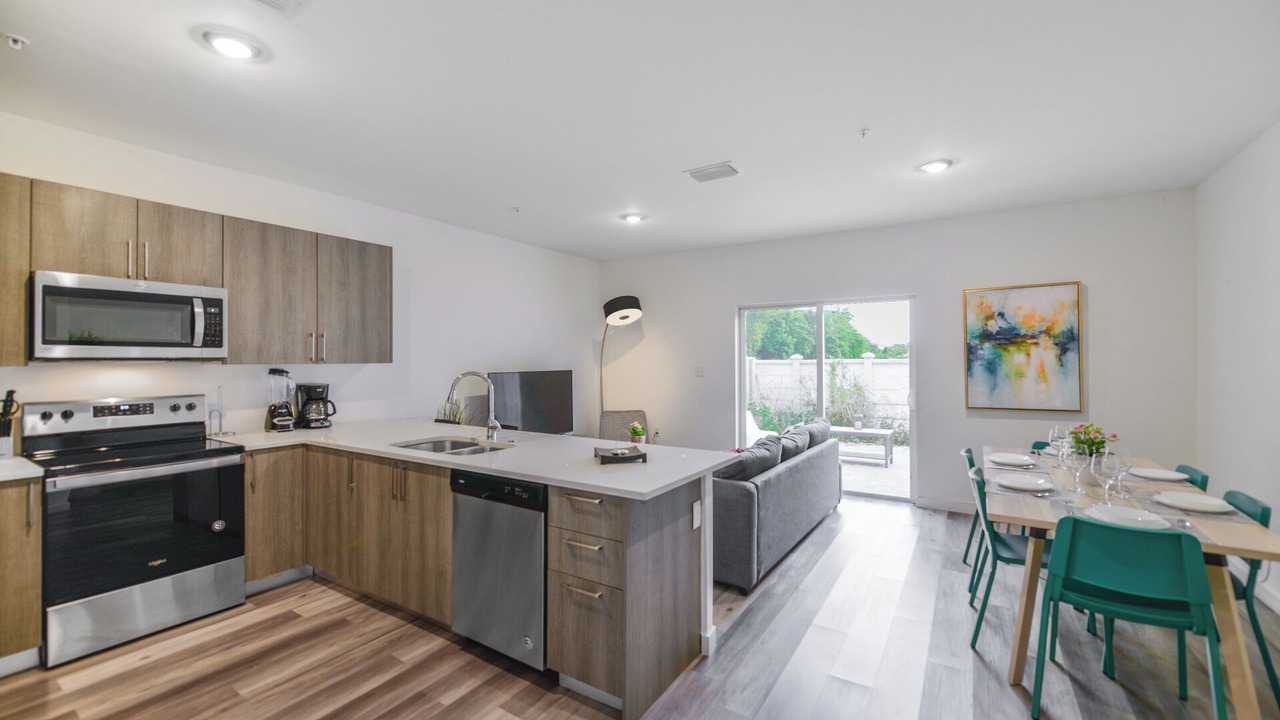 Photo of Kitchen in Golden Glades