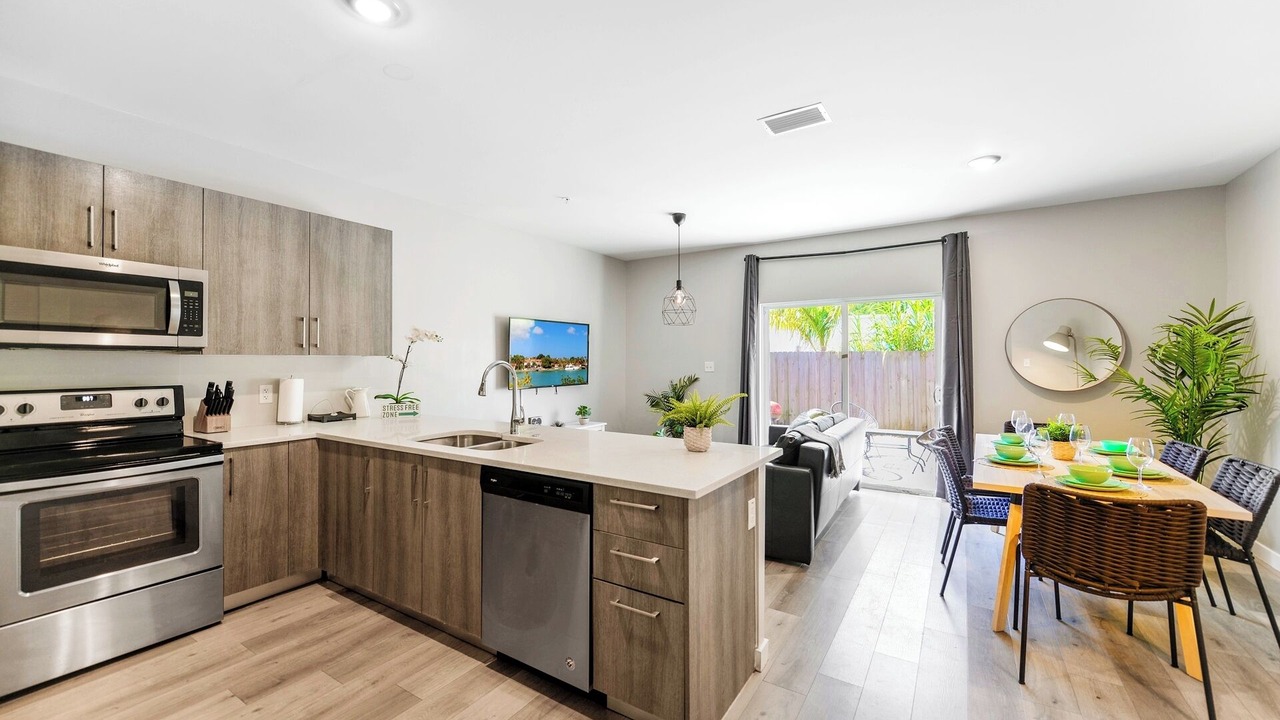 Photo of Kitchen in Golden Glades