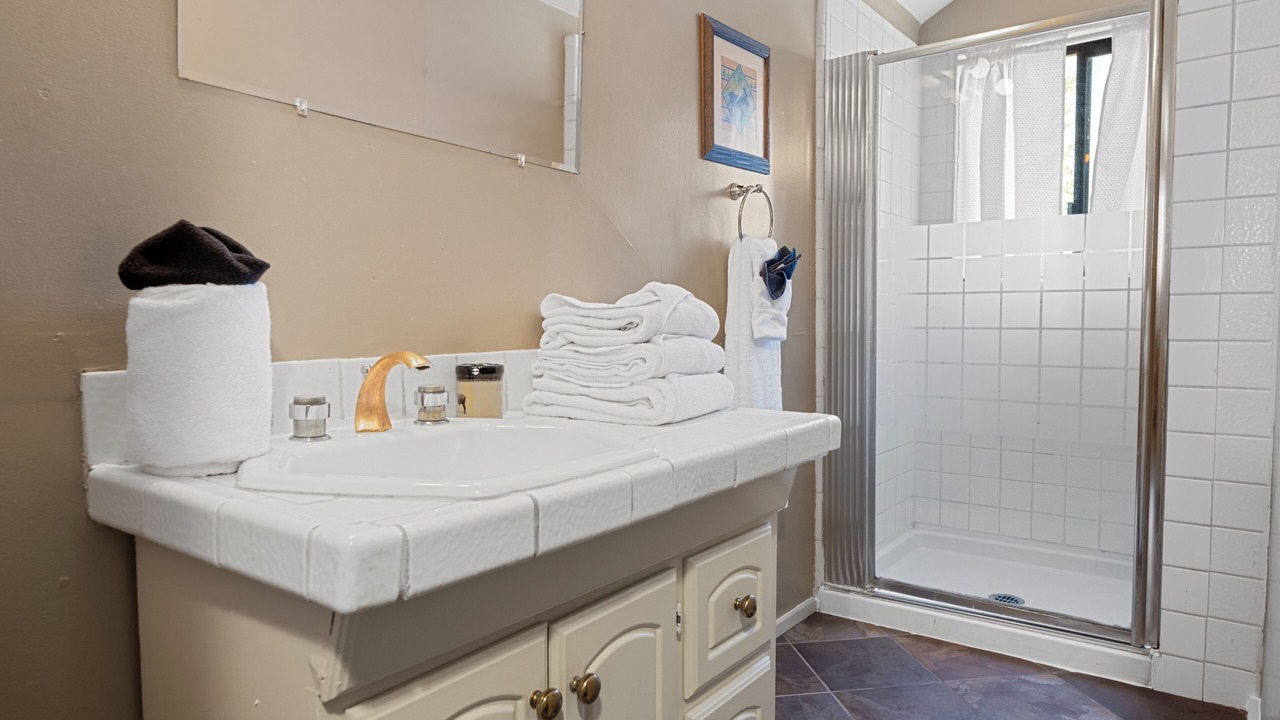 Photo of Bathroom in Whispering Forest