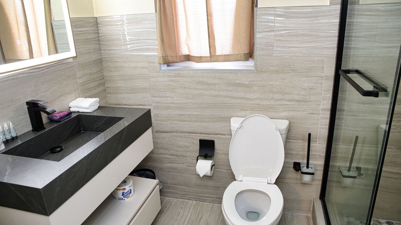Photo of Bathroom in Bahamas Terrace