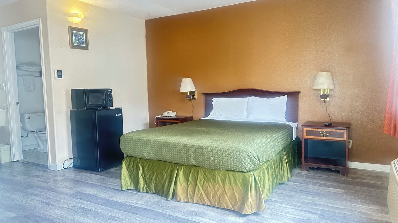 Photo of Bedroom in Watsonville