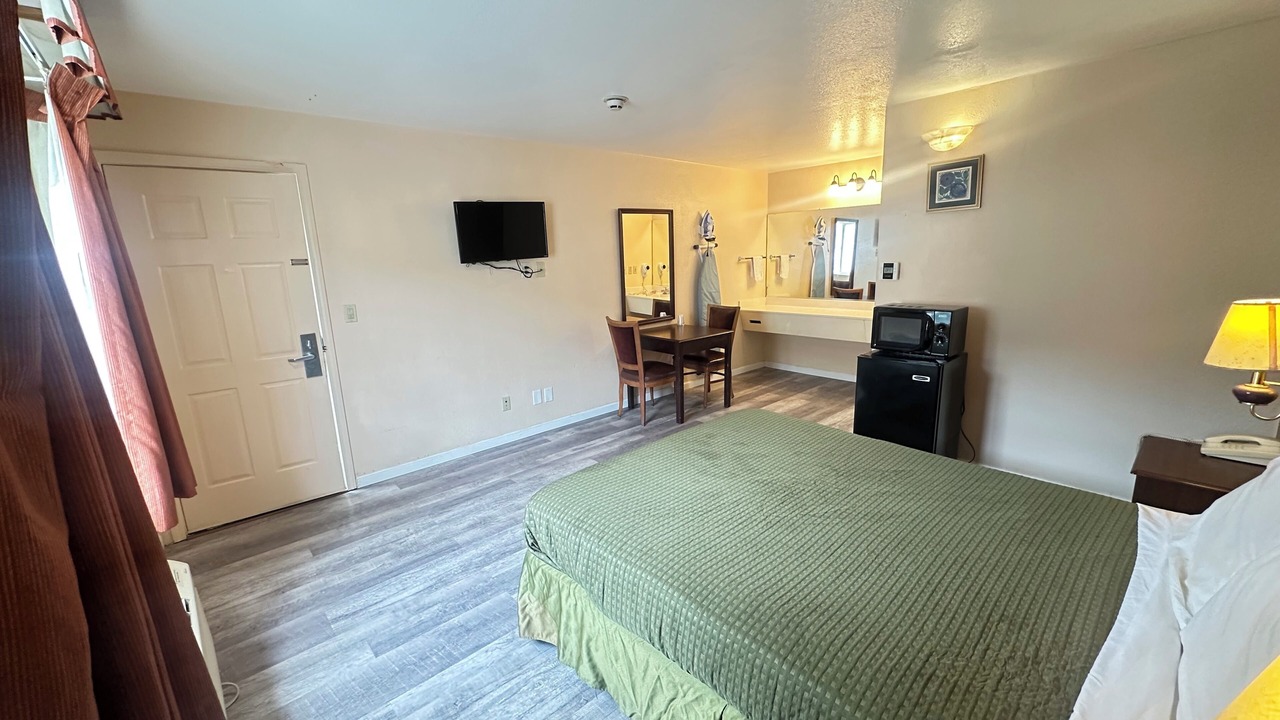 Photo of Bedroom in Watsonville