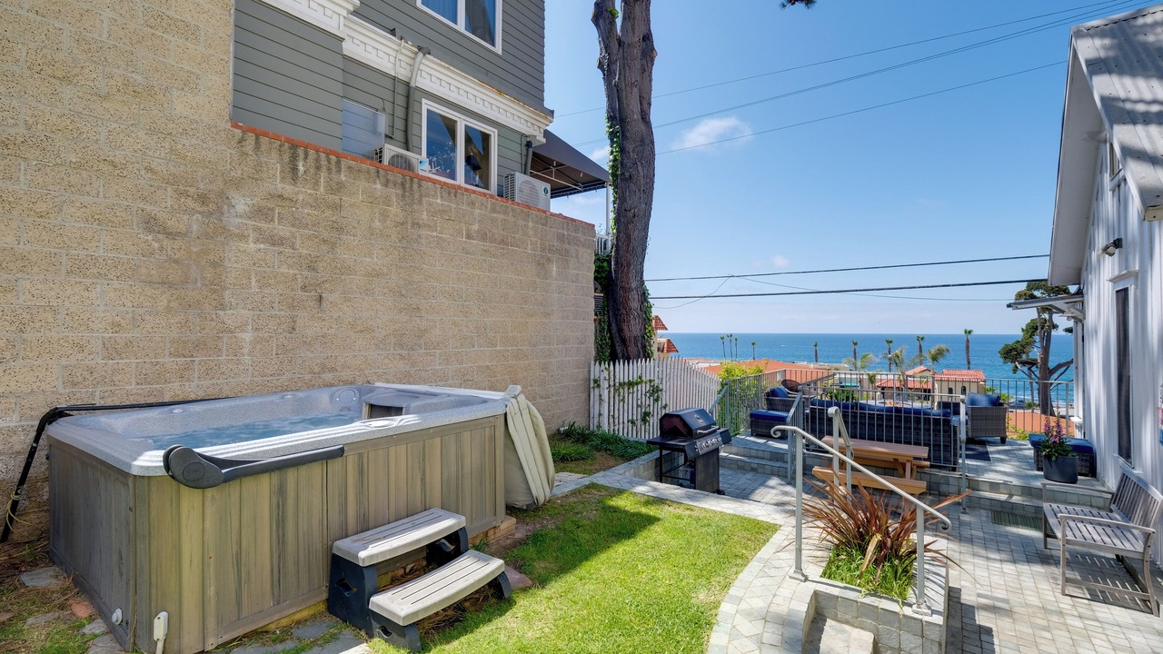Photo of Others in Village of La Jolla