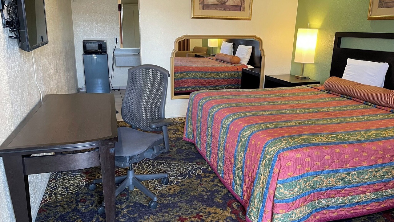 Photo of Bedroom in Cypress