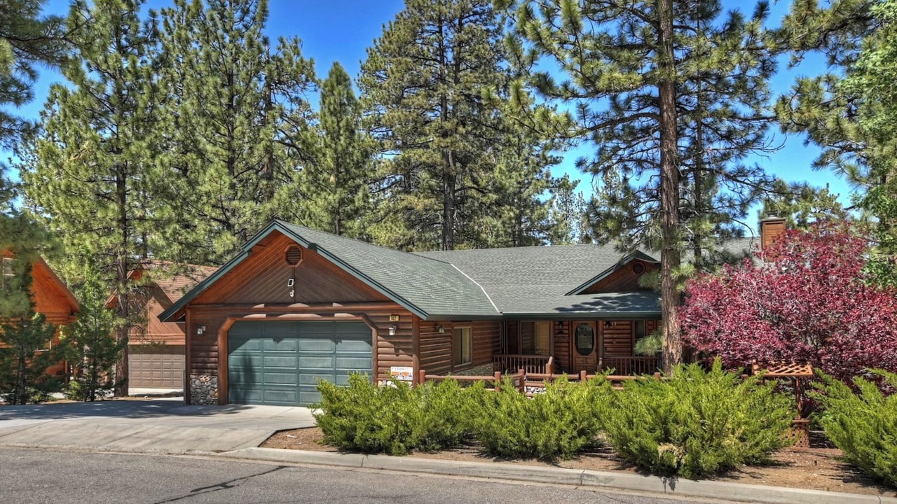 Photo of Outdoor in Eagle Mountain Estates