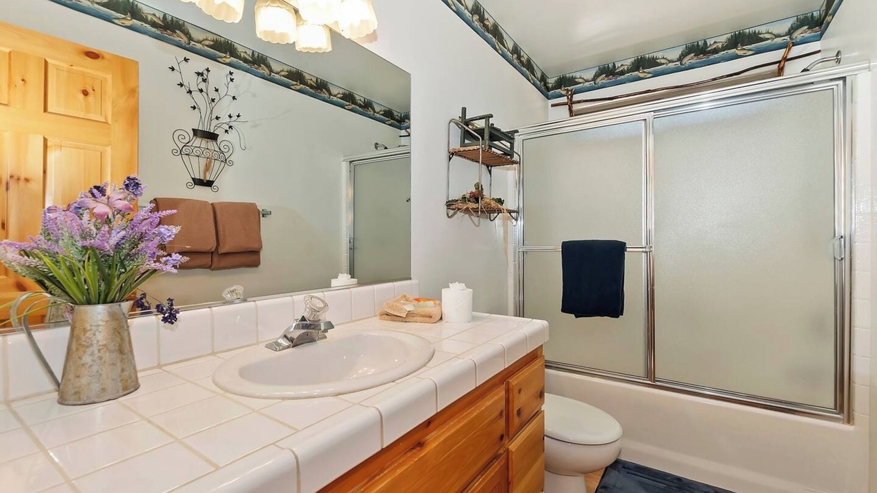 Photo of Bathroom in Eagle Mountain Estates
