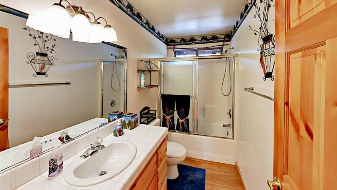 Photo of Bathroom in Eagle Mountain Estates