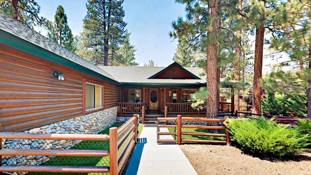 Photo of Outdoor in Eagle Mountain Estates