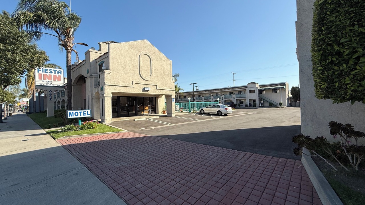 Photo of Outdoor in Bell Gardens