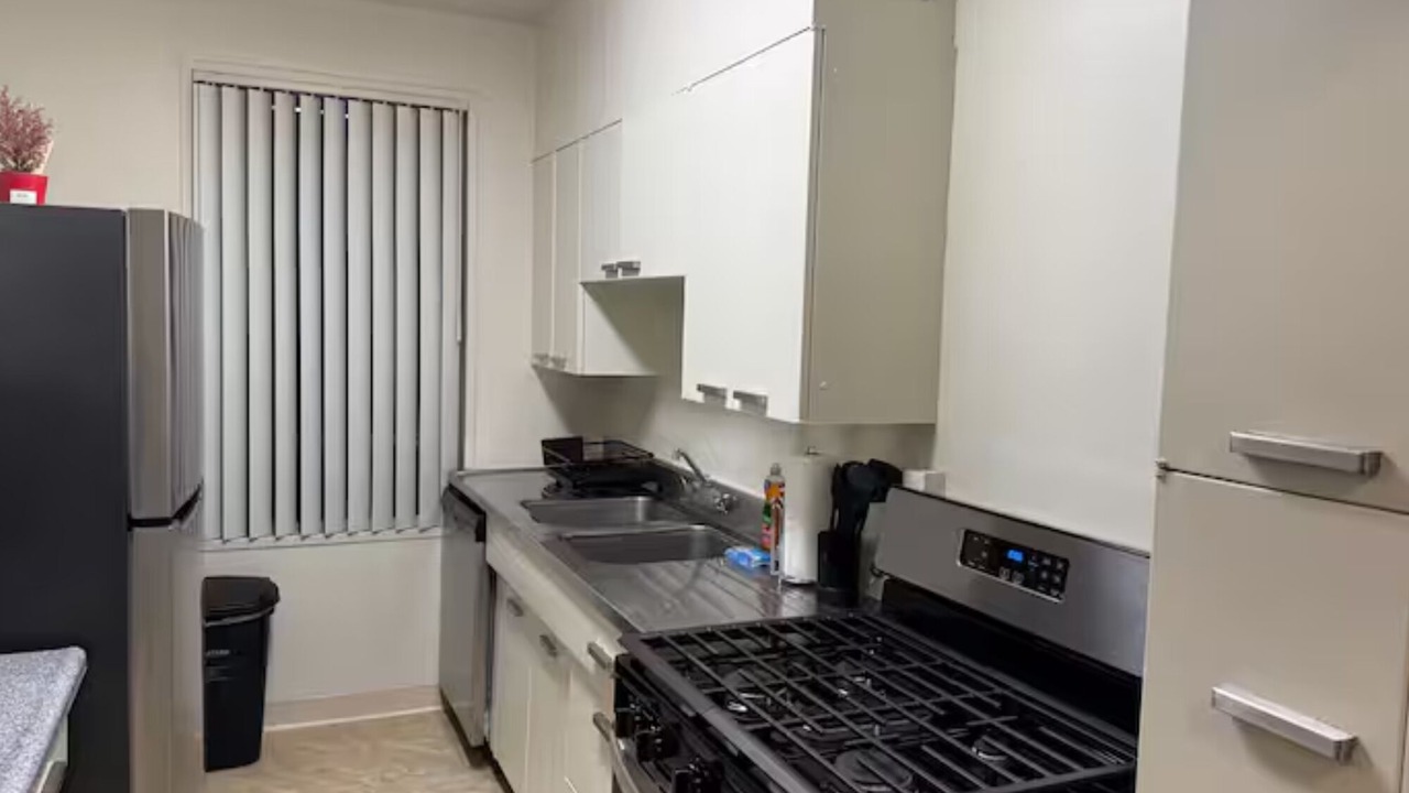Photo of Kitchen in La Brea