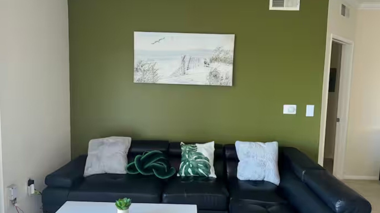 Photo of Livingroom in Chinatown