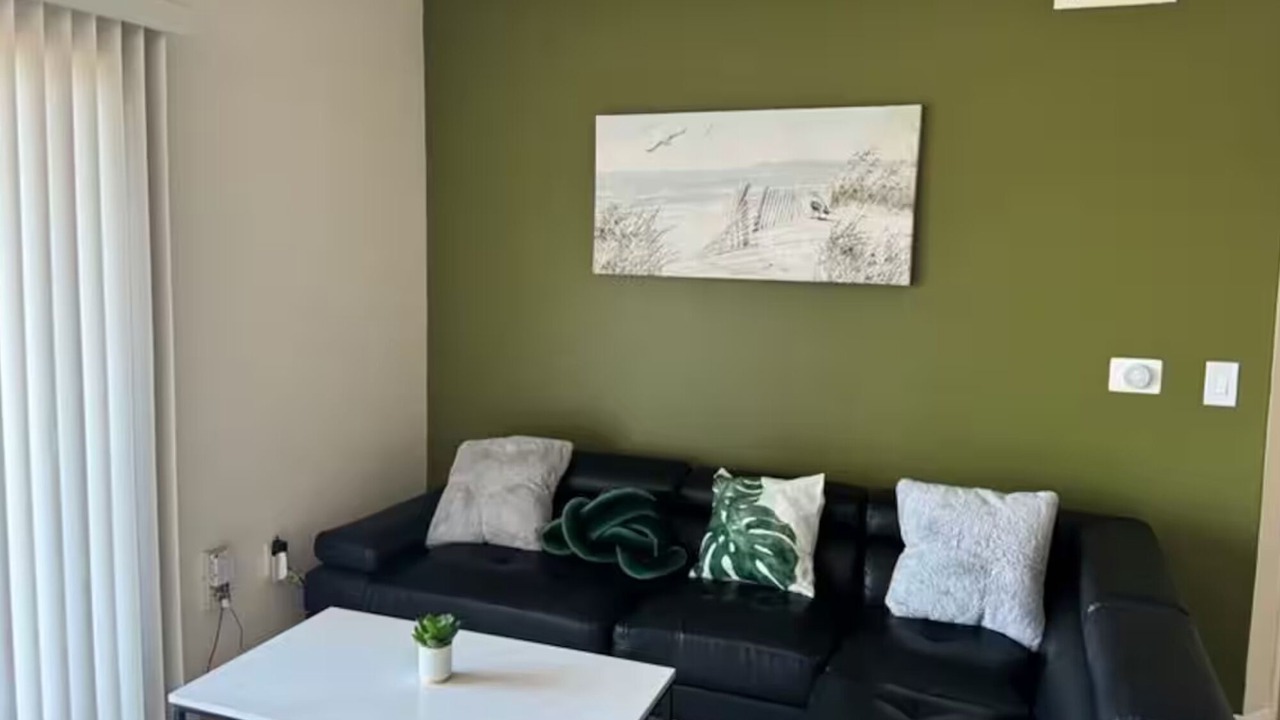 Photo of Livingroom in Chinatown