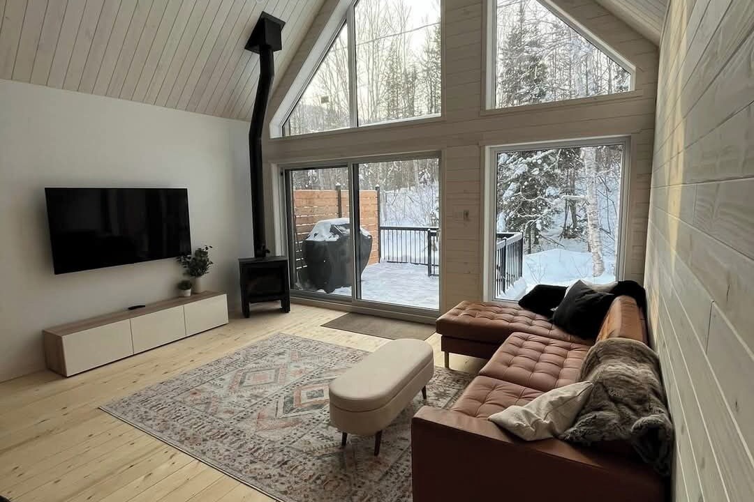 Photo of Livingroom in L'Anse-Saint-Jean