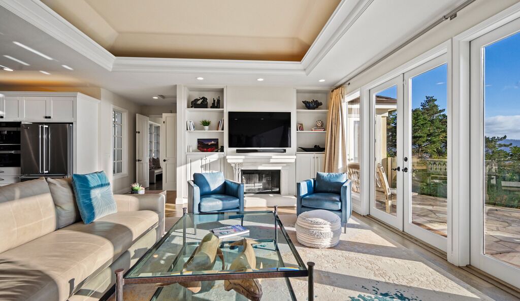 Photo of Livingroom in Del Monte Forest