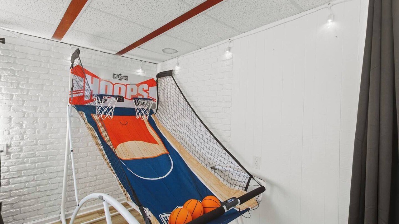 Photo of Bedroom in Westside Costa Mesa