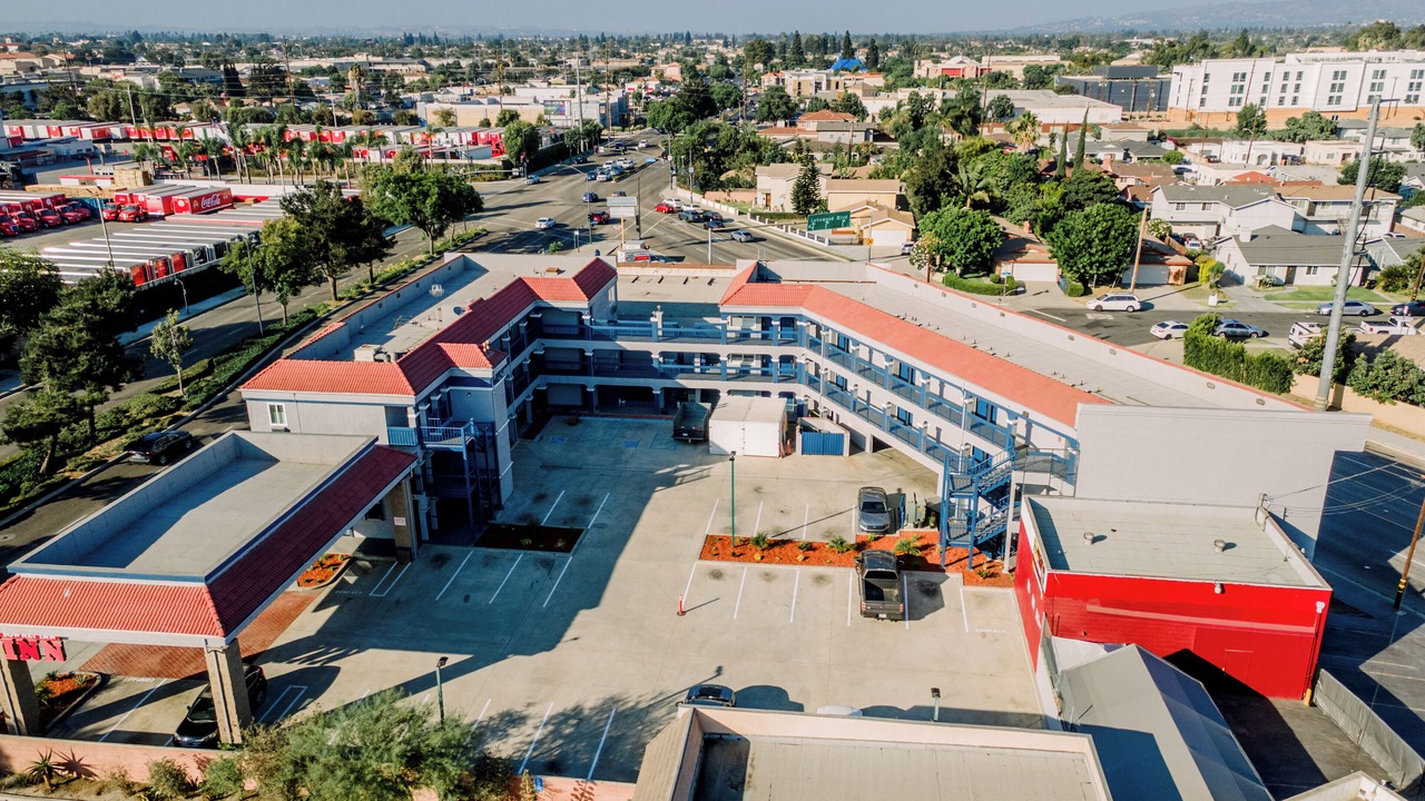 Photo of Outdoor in Downey