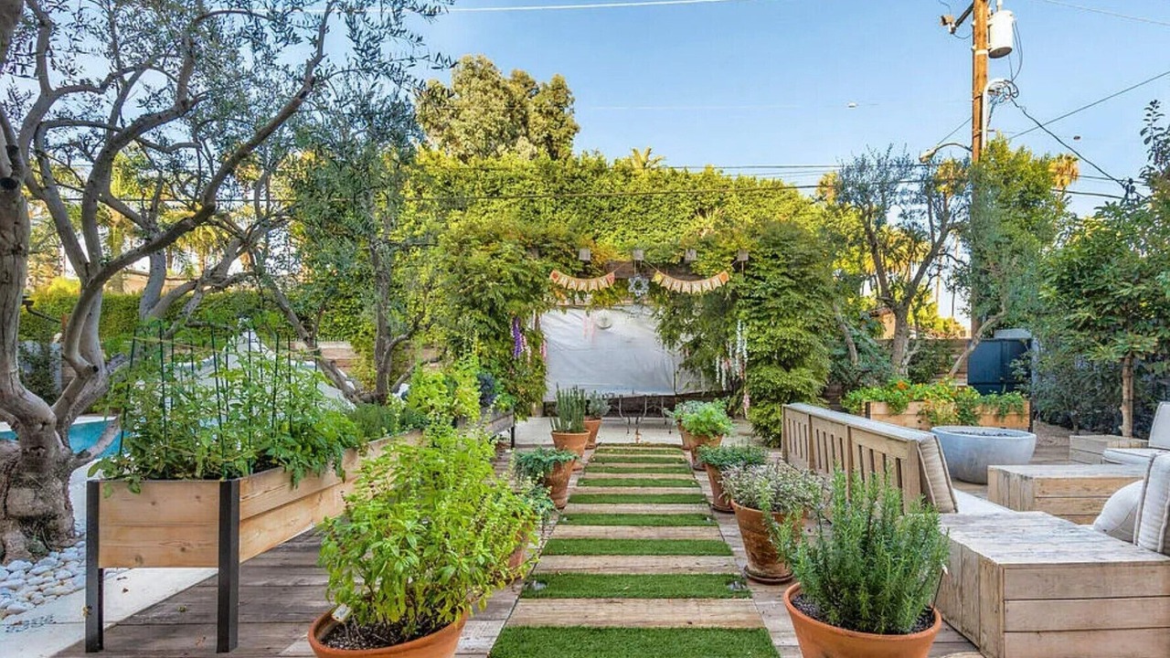 Photo of Patio Balcony in The Flats