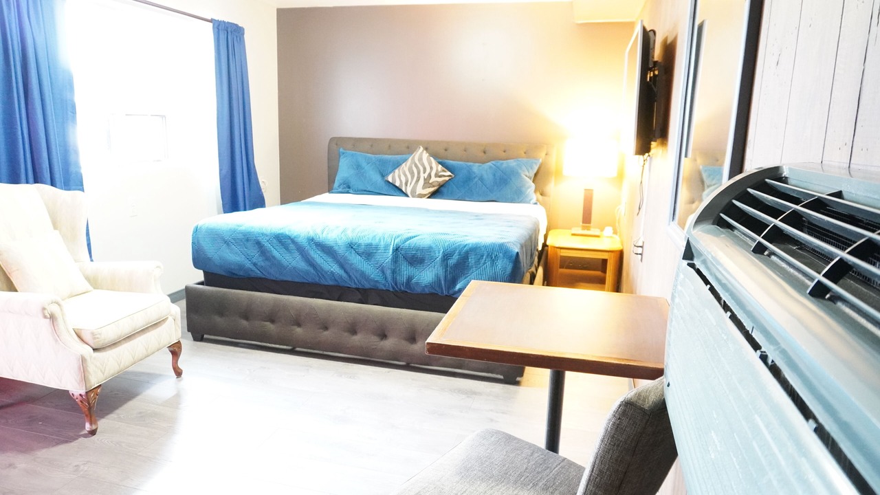Photo of Bedroom in Aldershot