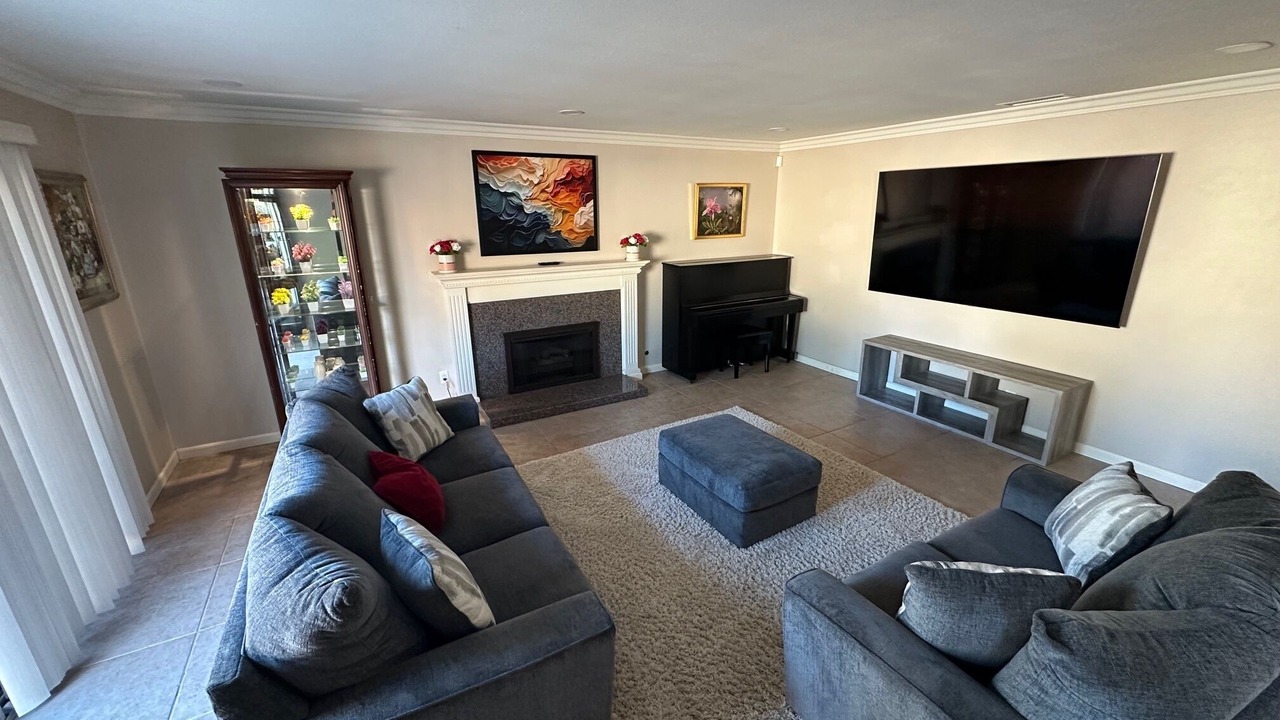 Photo of Livingroom in Lake Forest