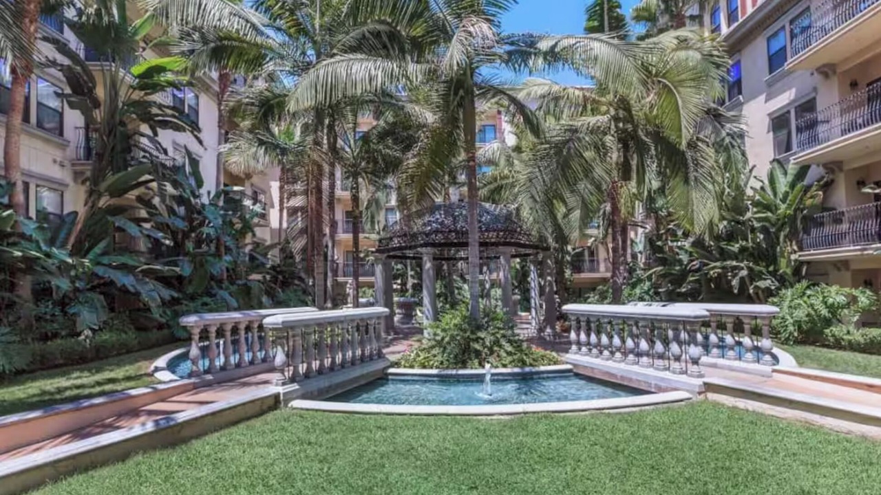 Photo of Outdoor in Beverly Hills